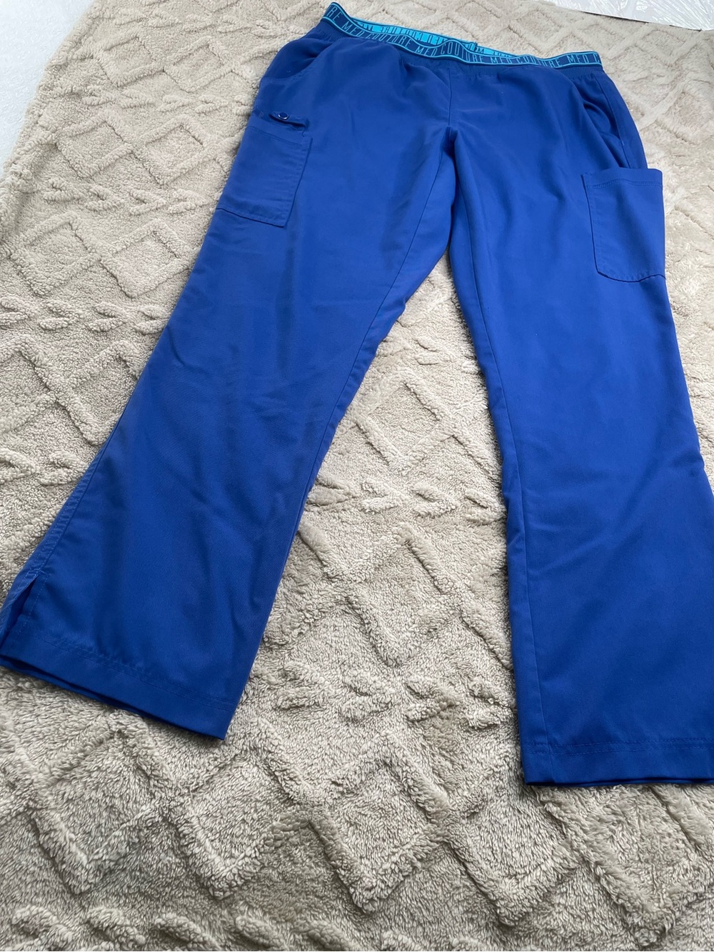Med Couture Royal Blue Scrub Pants
 Size Medium Medical Staff